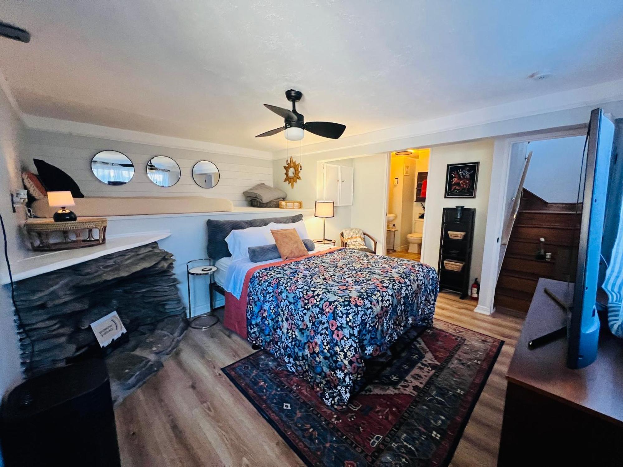 Mountain Lake Retreat - Hot Tub, Lake, Fire Pit, Wineries, Restaurant Harpers Ferry Eksteriør billede